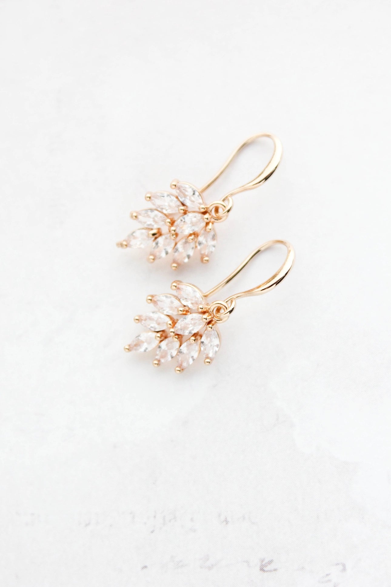 Drop Leaf Mini Dangle Earring