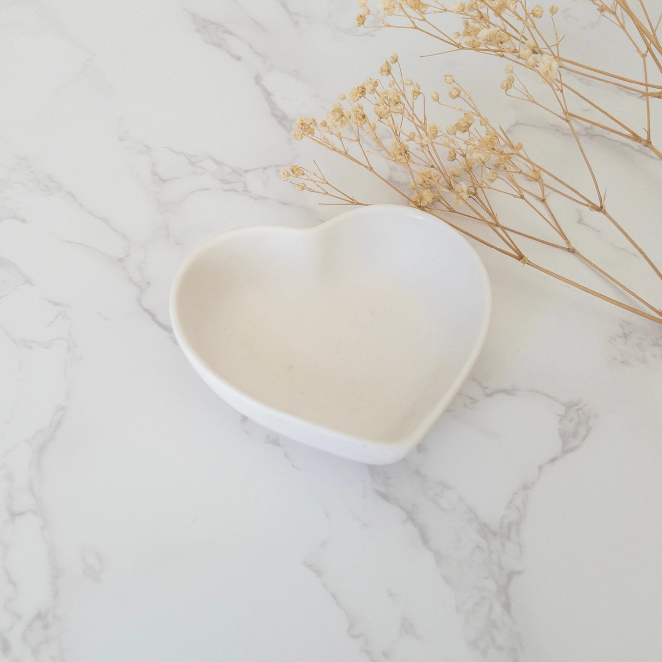 Mini Heart Ring Dish, white