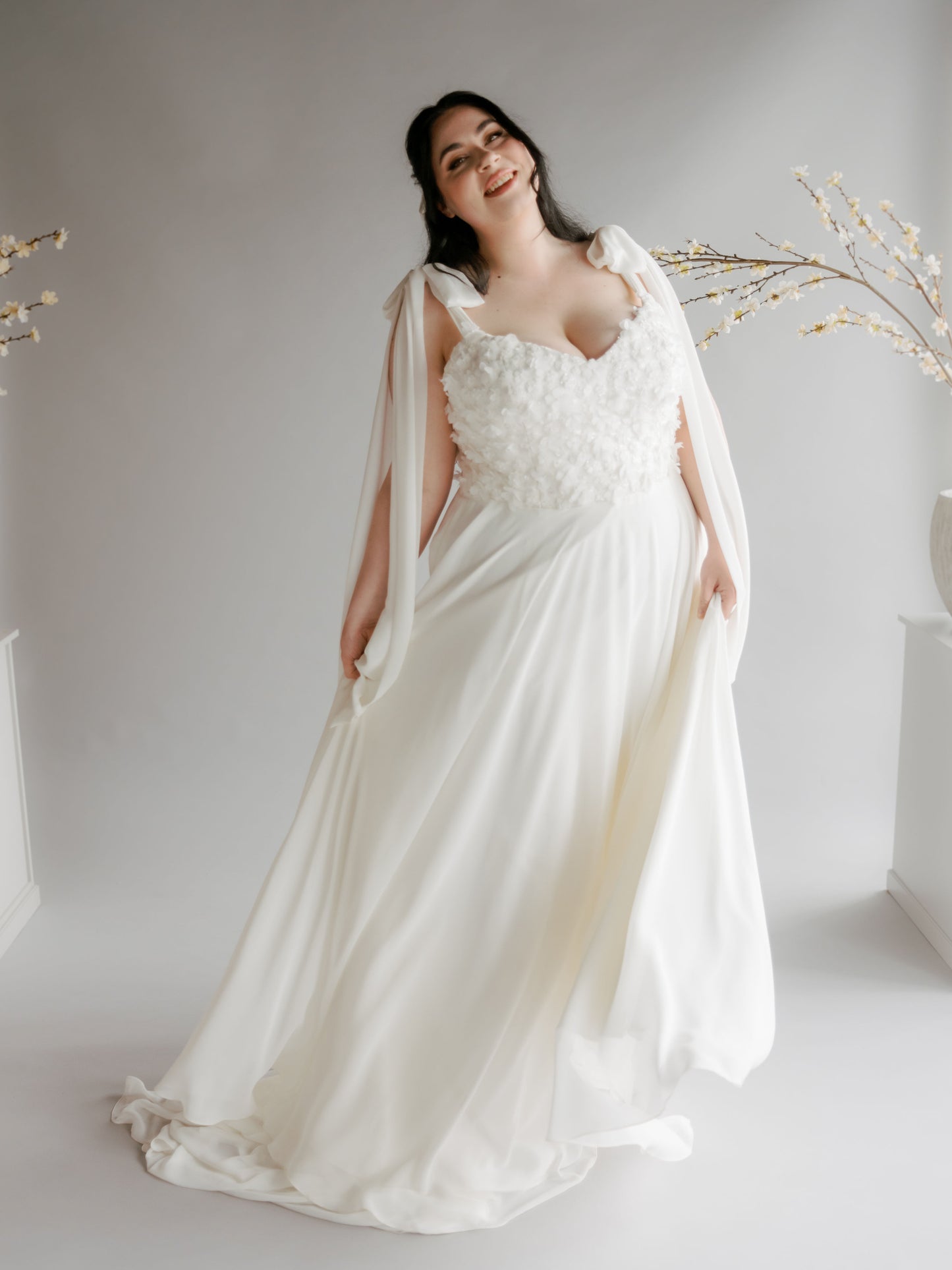The Dahlia, a full body front view