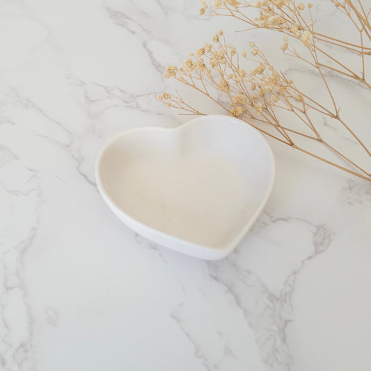 Mini Heart Ring Dish, white