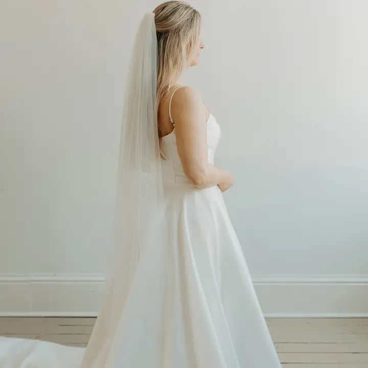 Raw Edge Veil