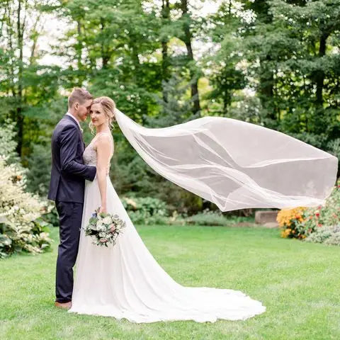 Raw Edge Veil
