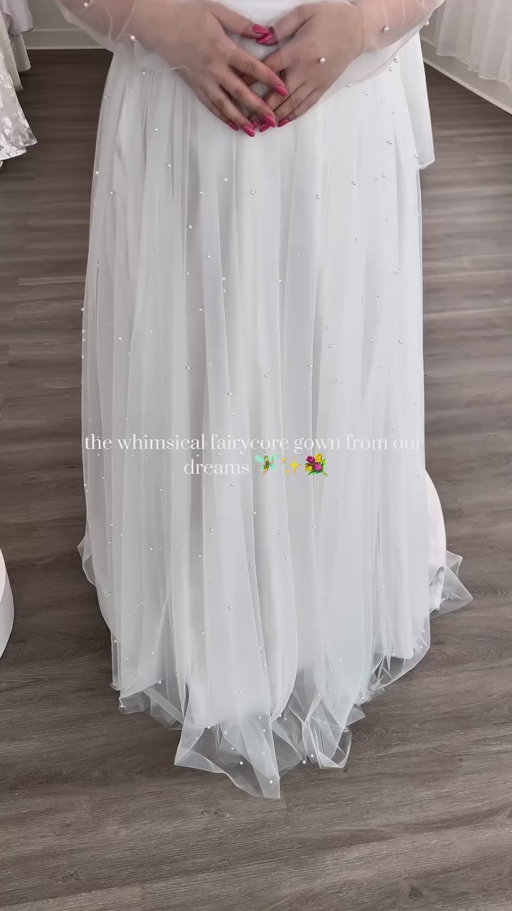 Lizzie trying on the Ophelia Gown by Kathryn Bass
