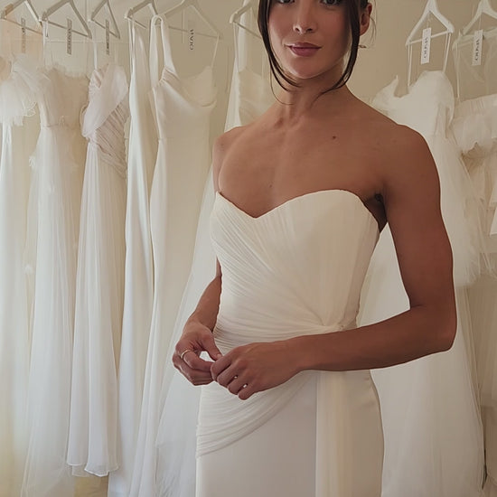 Elysian by Ouma, Shown Srapless Soft Sweetheart